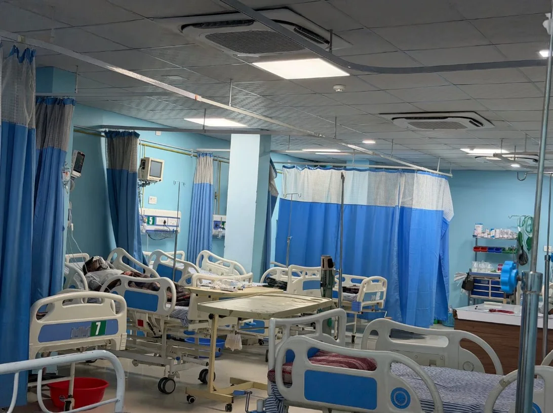 Hospital intensive care unit